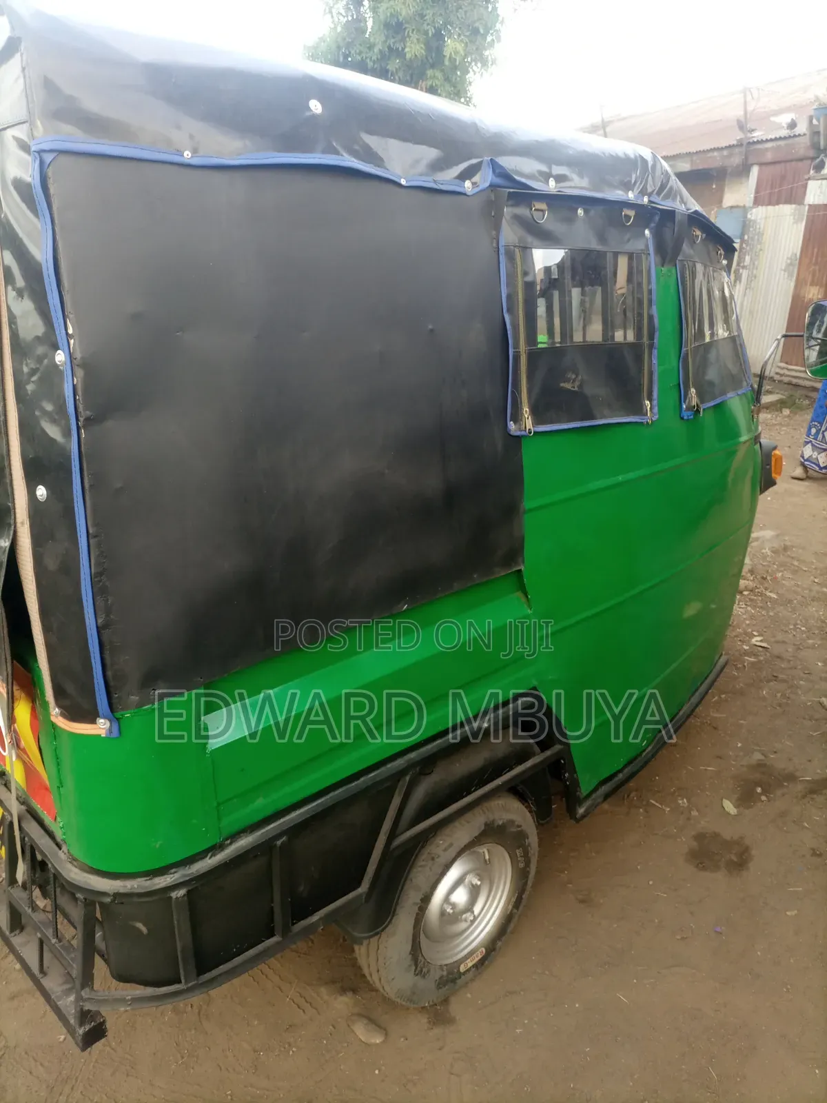Piaggio 2018 Green