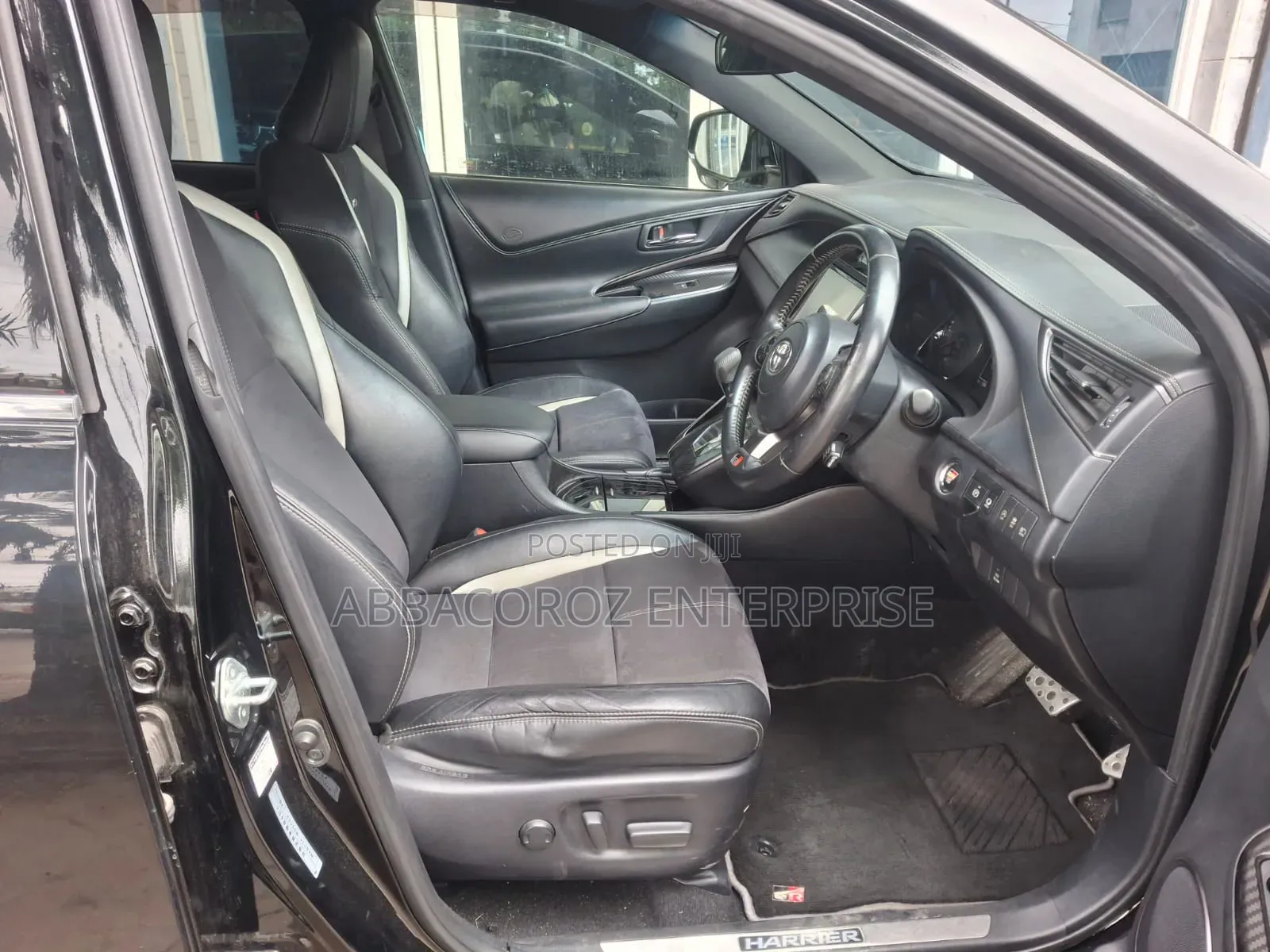 Toyota Harrier 2020 Black
