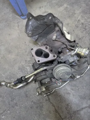 Isuzu 4jj1 Twin Turbo Charger.
