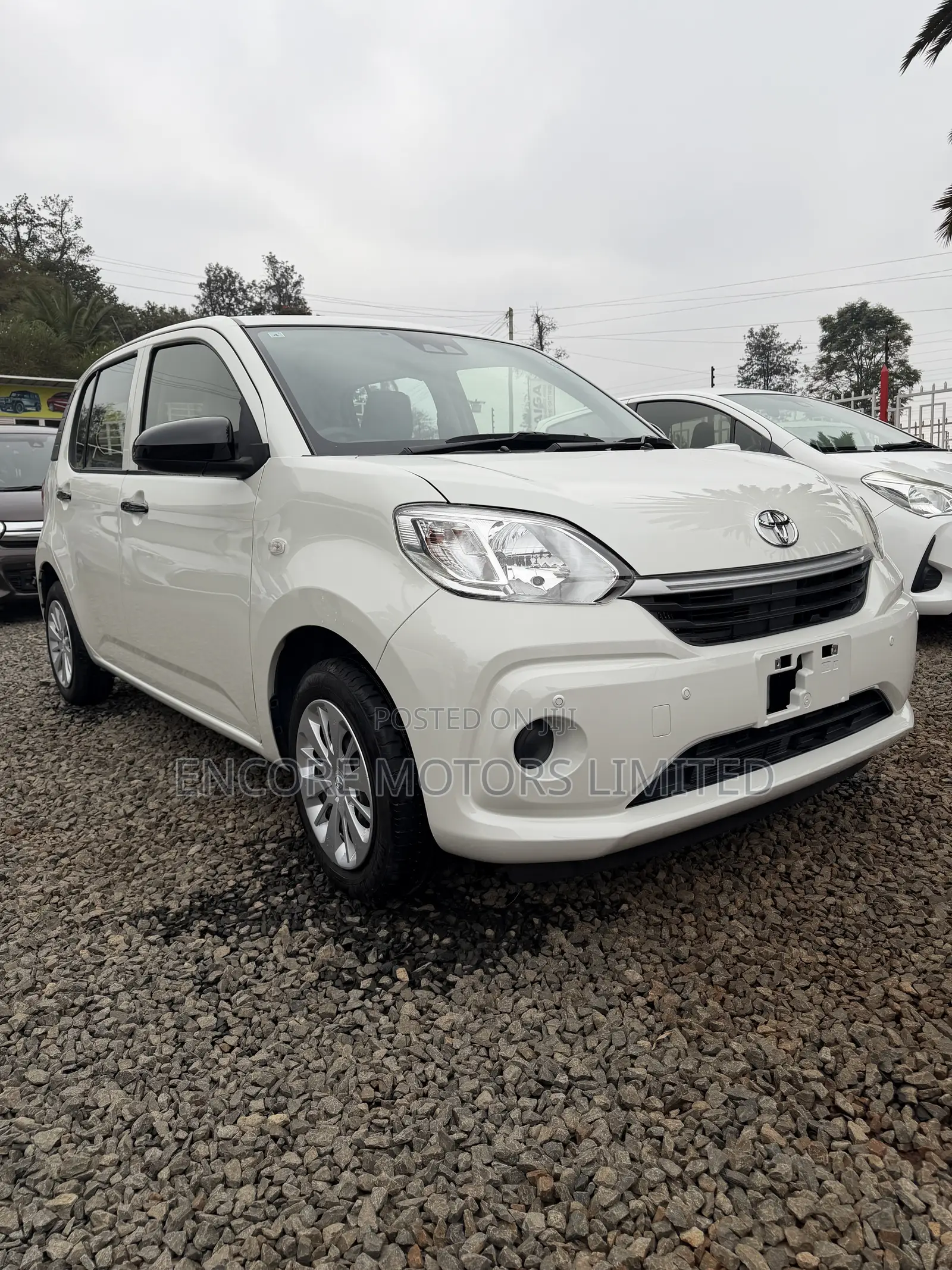 Toyota Passo 1.0 FWD 2019 White