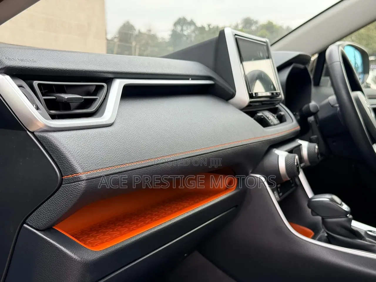 Toyota RAV4 2019 Green