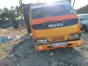 Isuzu NKR Diesel