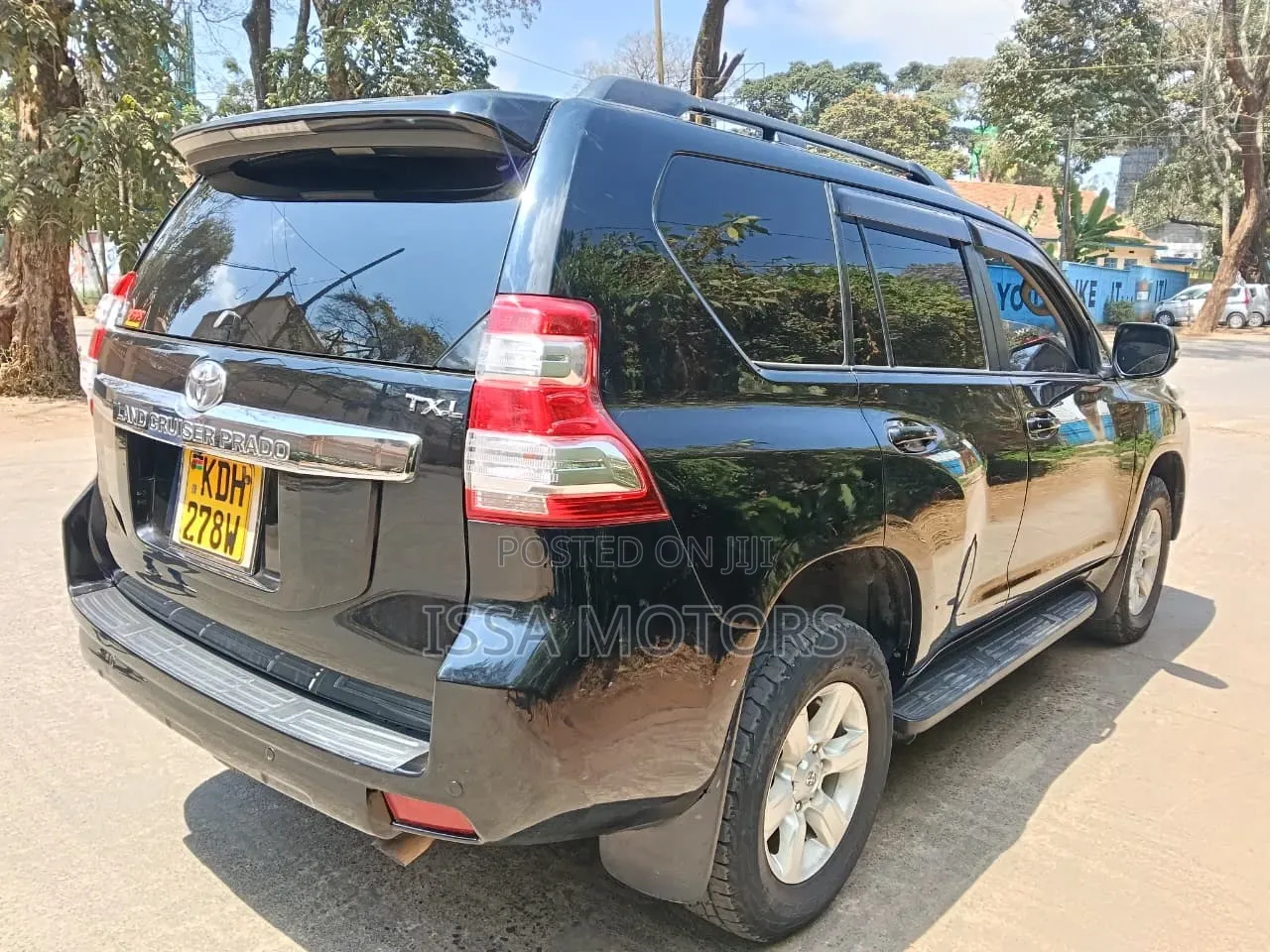 Toyota Land Cruiser 2017 Black
