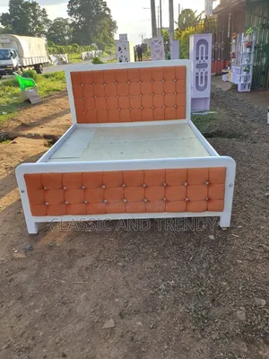 5x6 Orange Mocket Bed