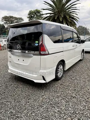 Nissan Serena 2019 White