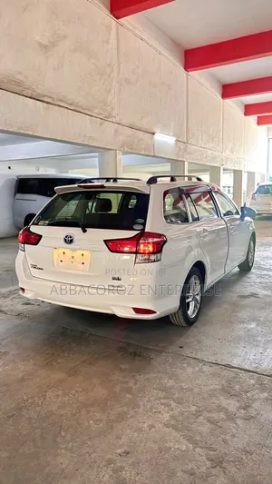 Toyota Corolla Fielder 2020 White