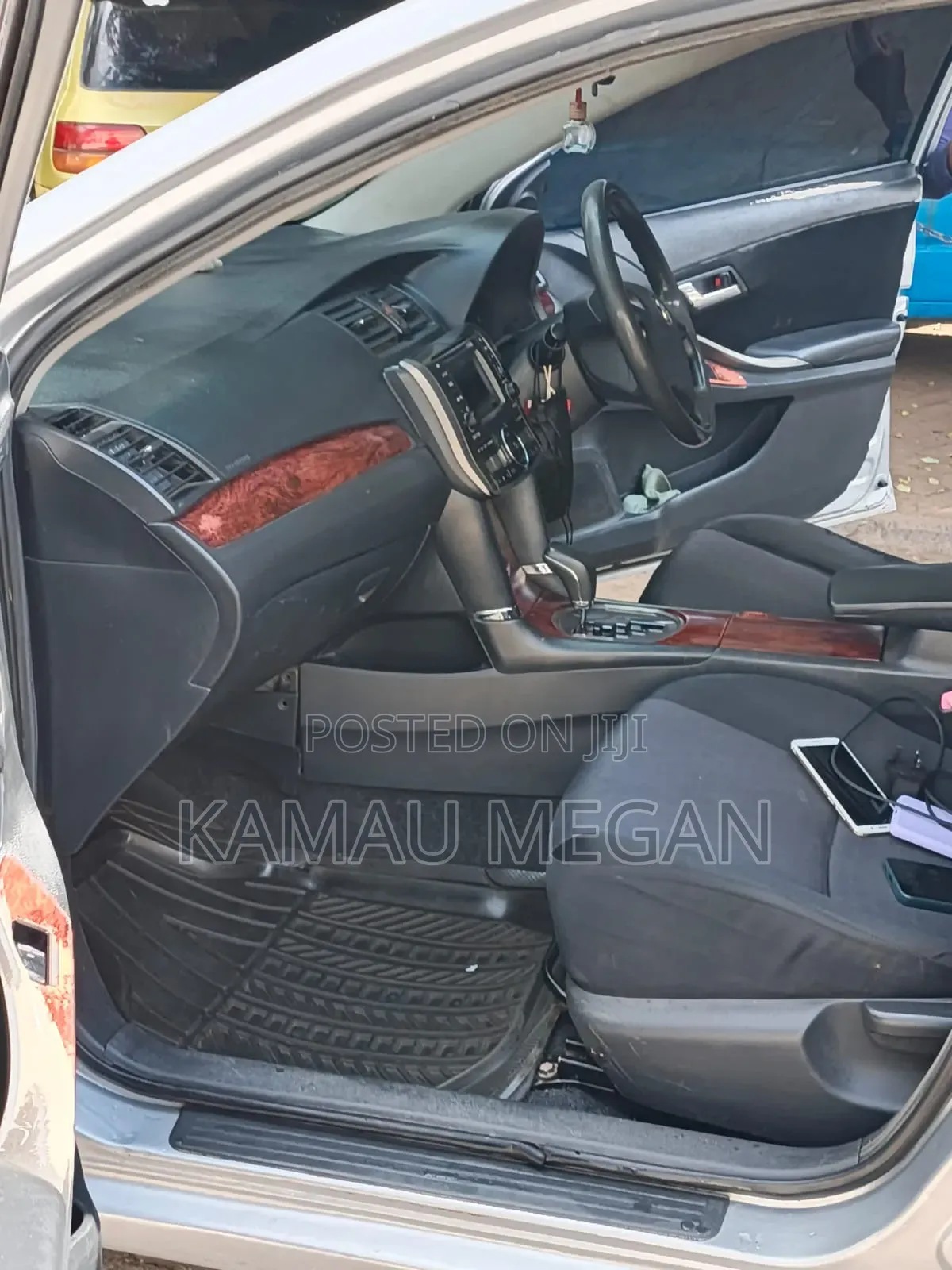 Toyota Allion 2010 Silver