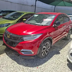 Honda Vezel 1.5 Hybrid 4WD 2019 Red