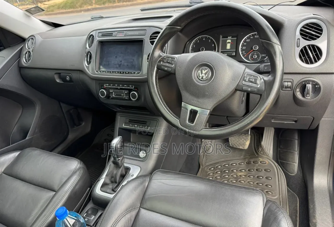 Volkswagen Tiguan 2014 Gray