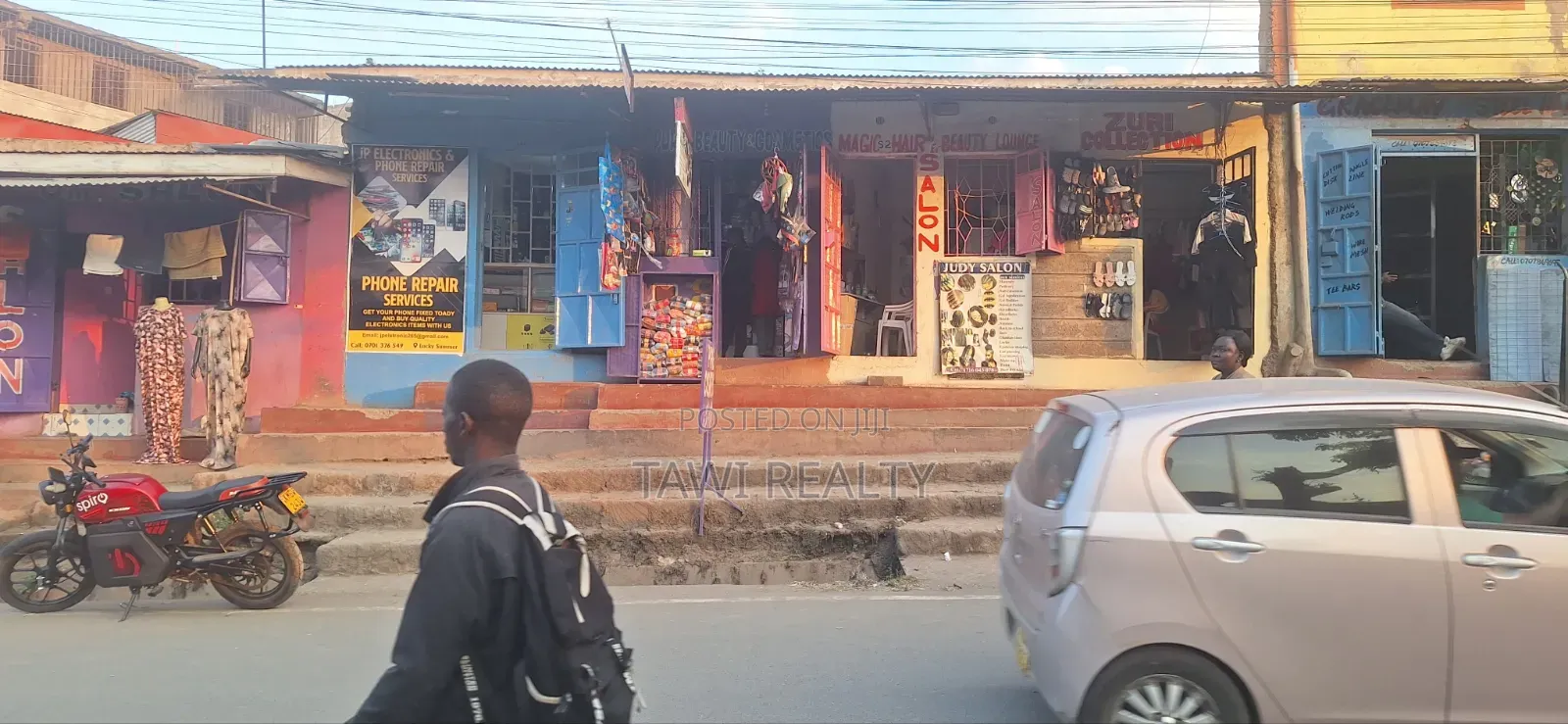 A Commercial Plot in Lucky Summer Gathecha