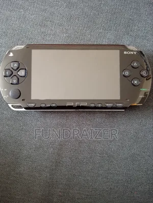 Black PSP 1000 Chipped With 30 Games