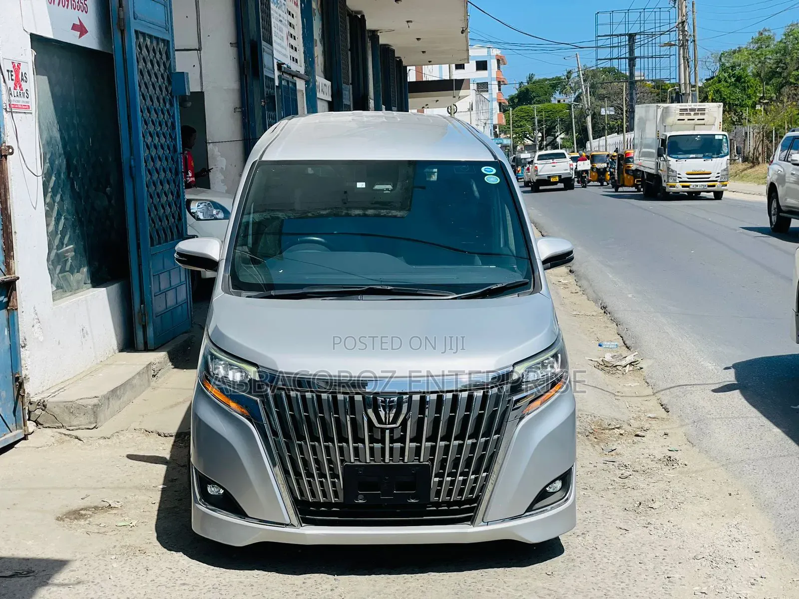Toyota Esquire 2020 Silver