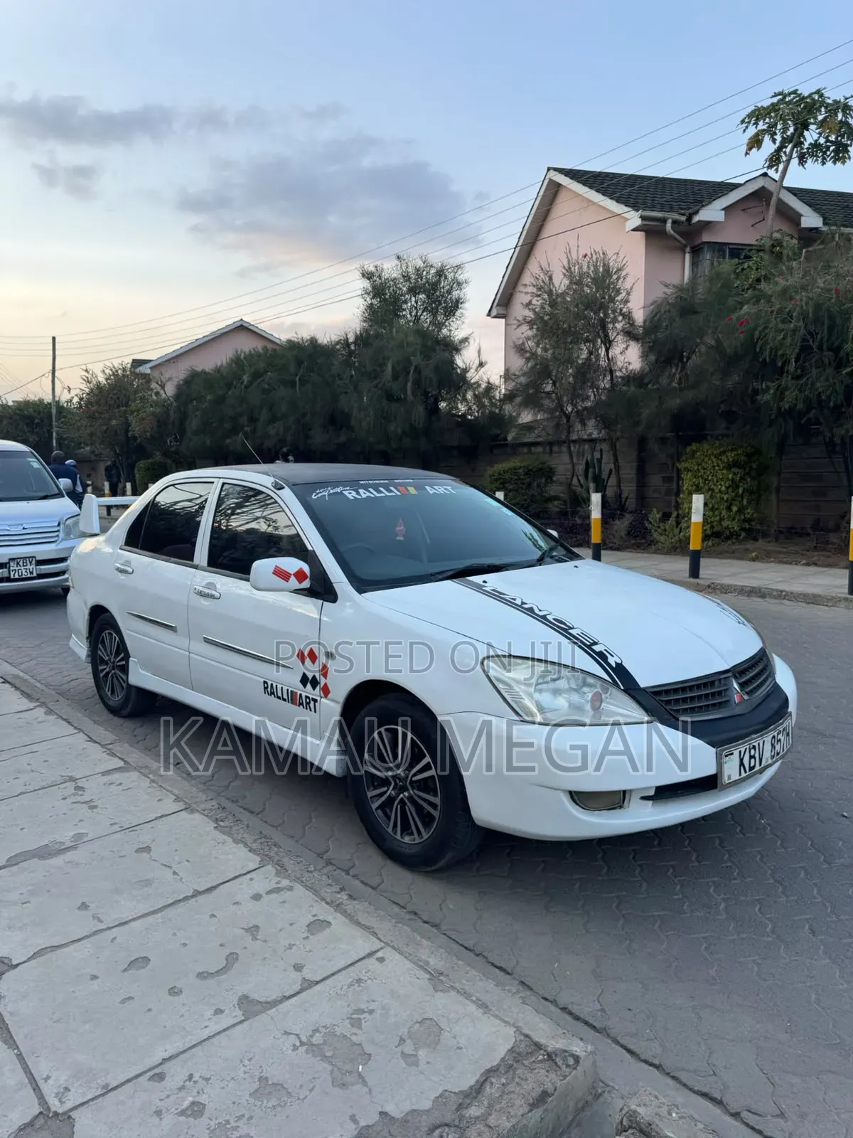 Mitsubishi Lancer 2005 White