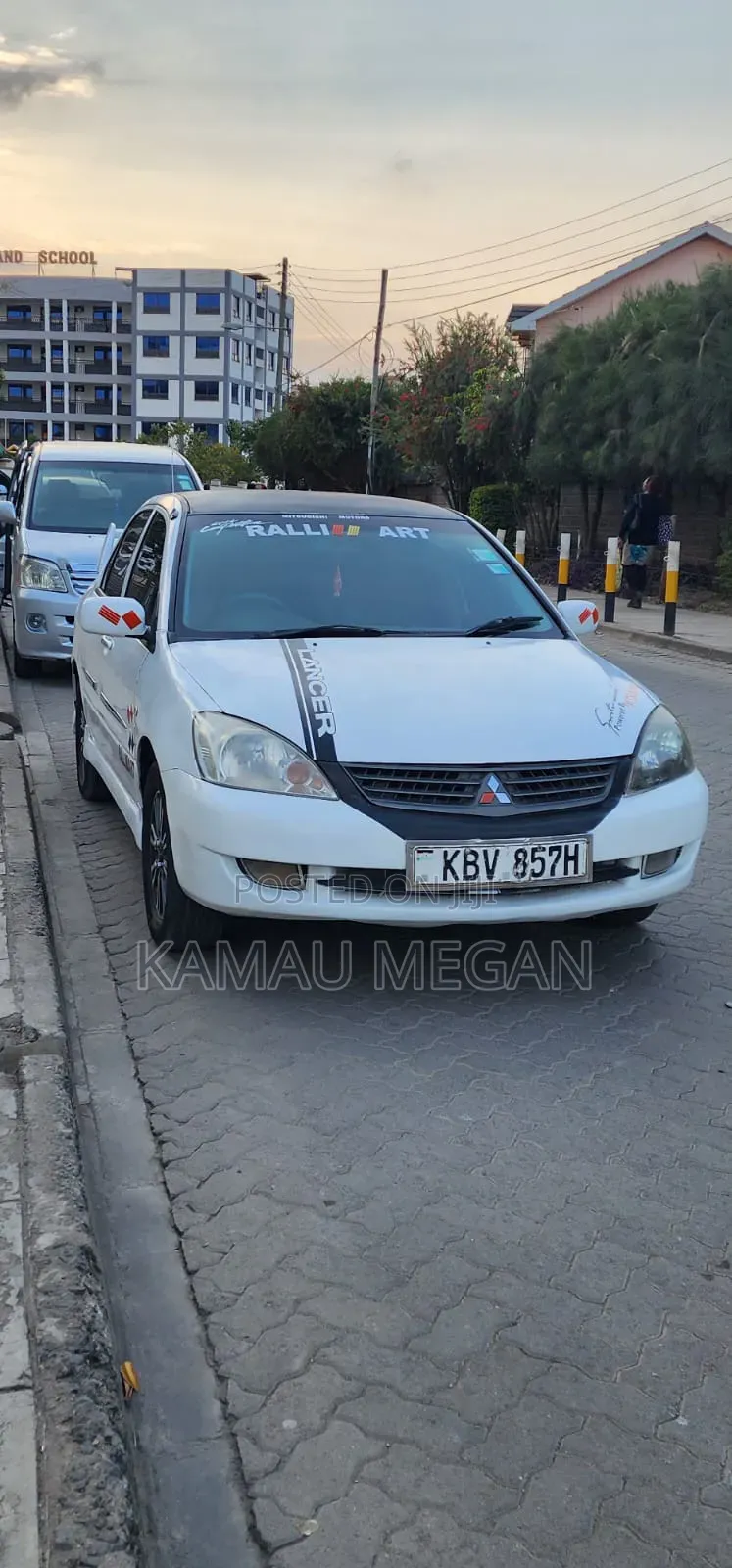 Mitsubishi Lancer 2005 White