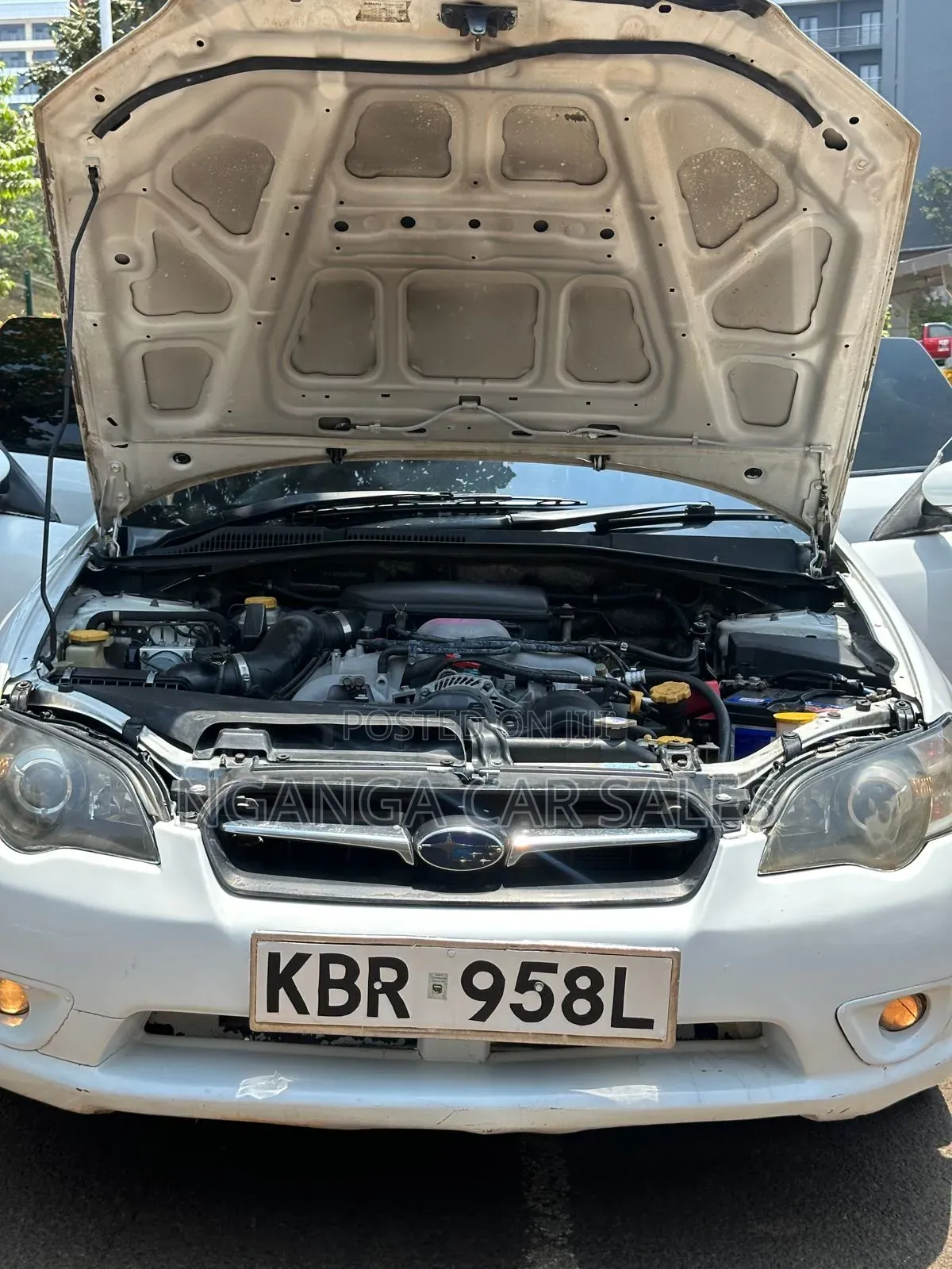 Subaru Legacy 2005 White