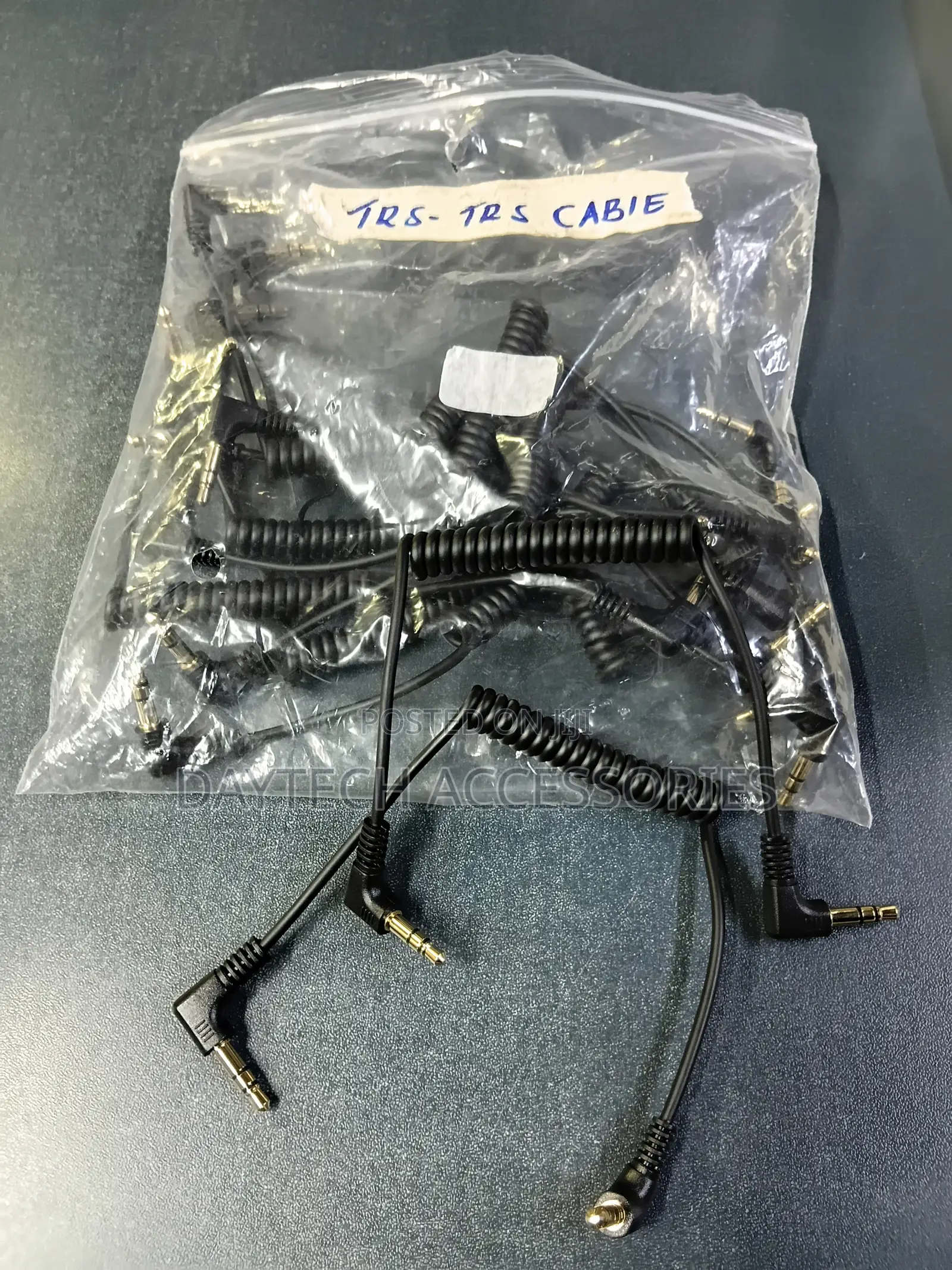 3.5mm Microphone Cable TRS to TRS Coiled Audio Cable
