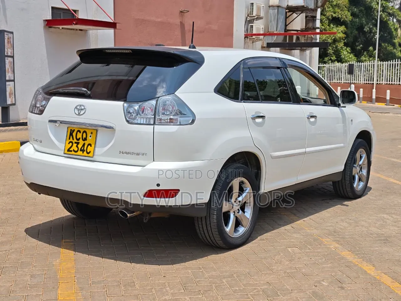Toyota Harrier 2012 White