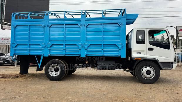 2019 Isuzu FSR - thumbnail 7