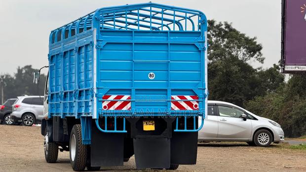 2019 Isuzu FSR - thumbnail 12