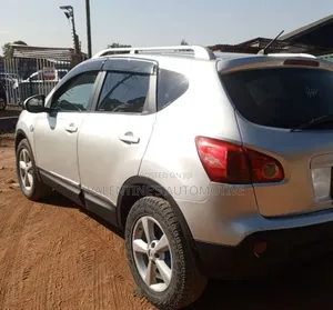 Nissan Dualis 2009 Silver