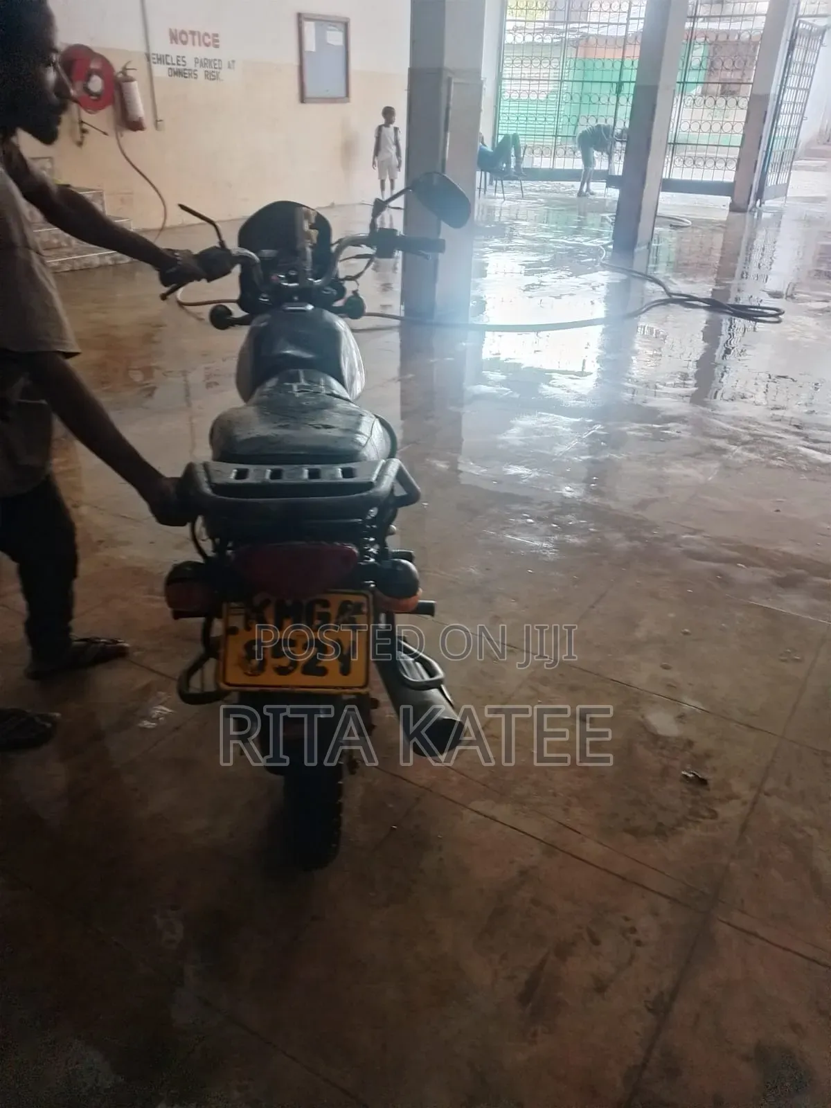Bajaj Boxer 125 2022 Black