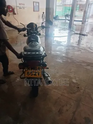 Bajaj Boxer 125 2022 Black