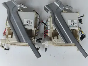 Hilux Body Control Module/Fusebox