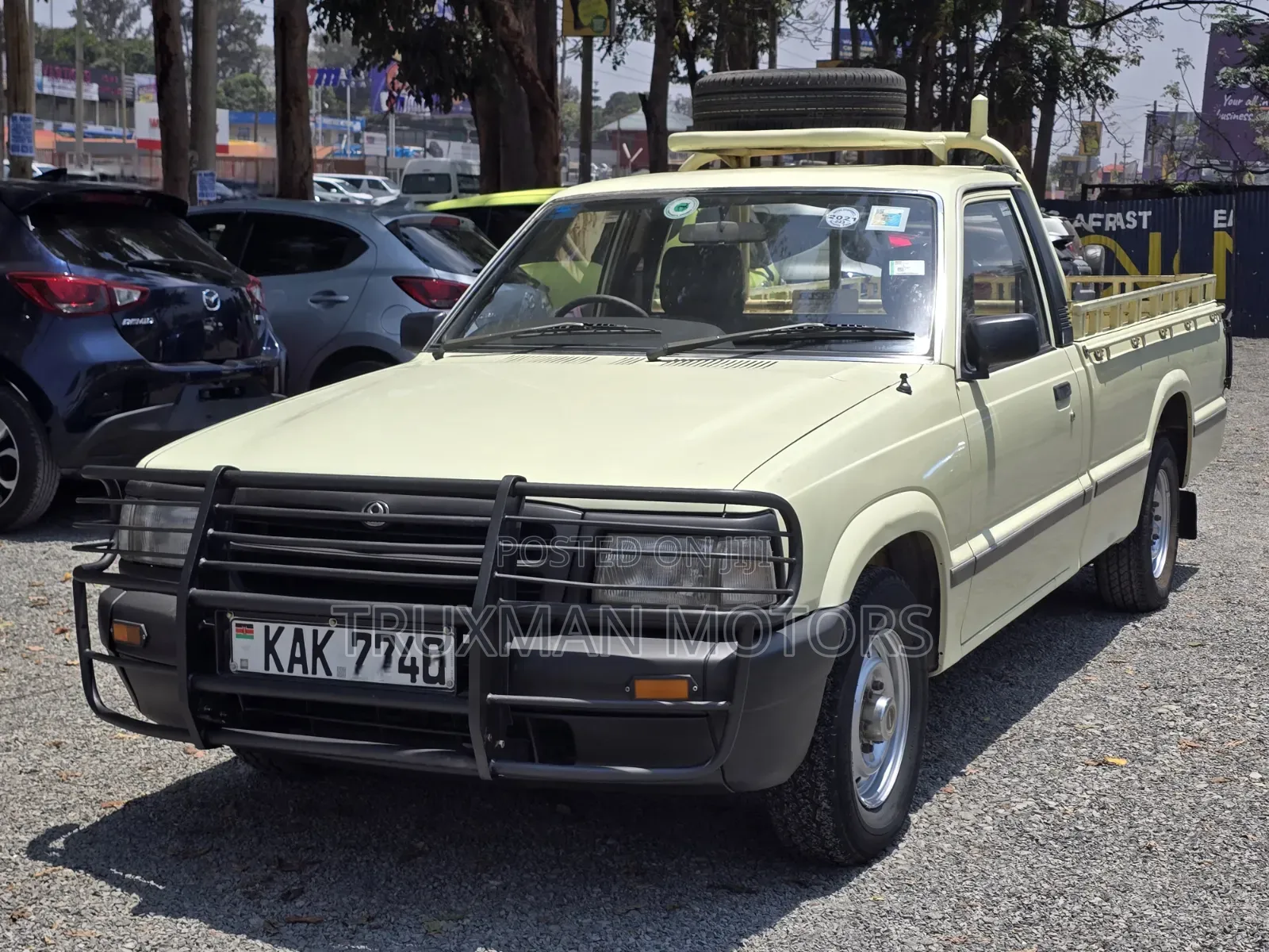 Mazda B-series 1998 Beige