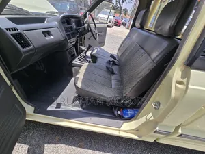 Mazda B-series 1998 Beige