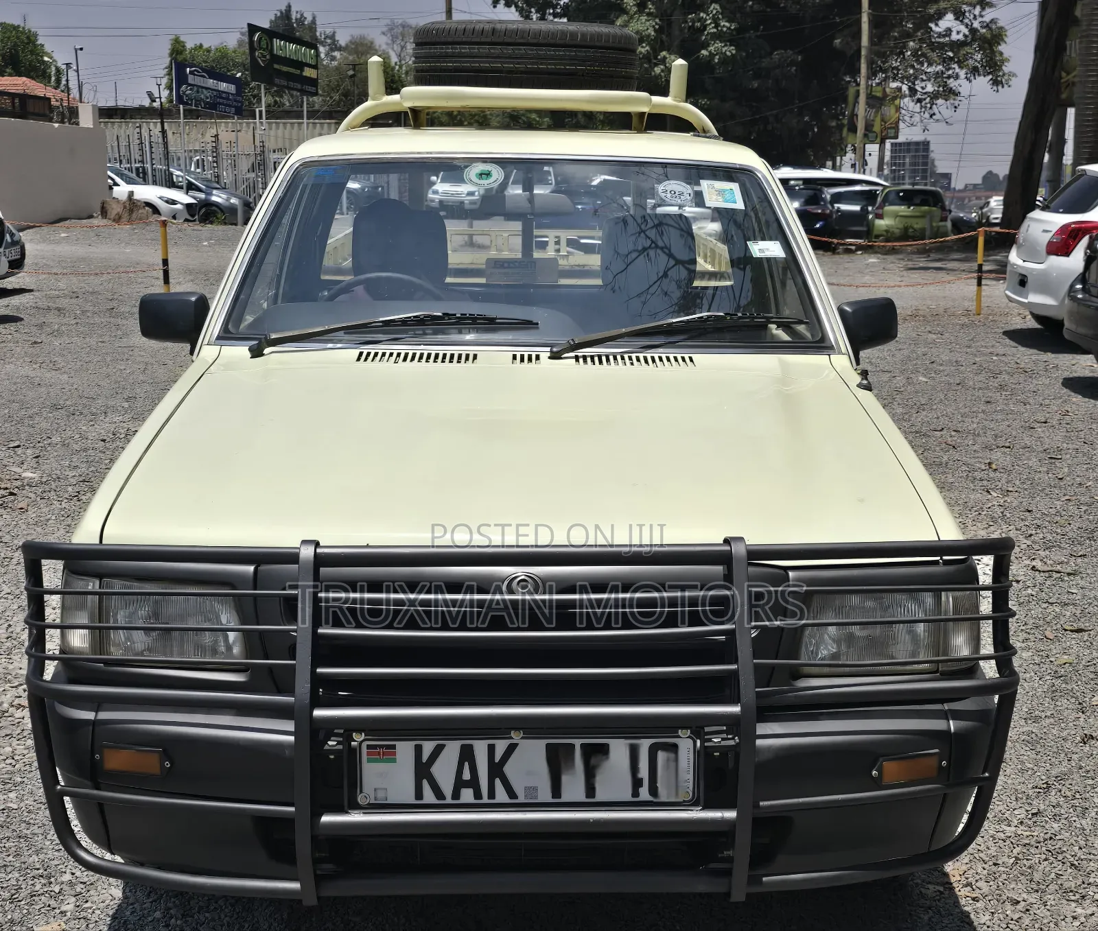 Mazda B-series 1998 Beige