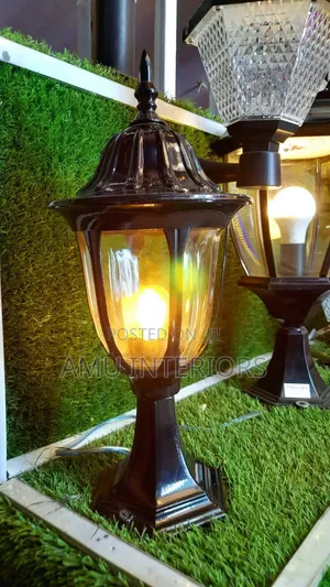 Mettalic Gate Light
