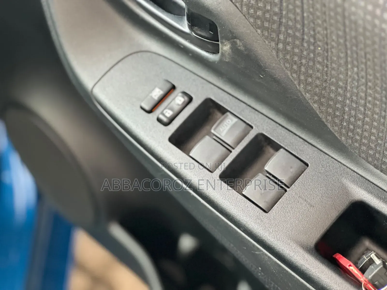Toyota Vitz 2019 Blue
