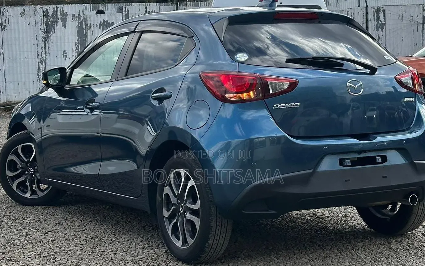 Mazda Demio 2019 Blue