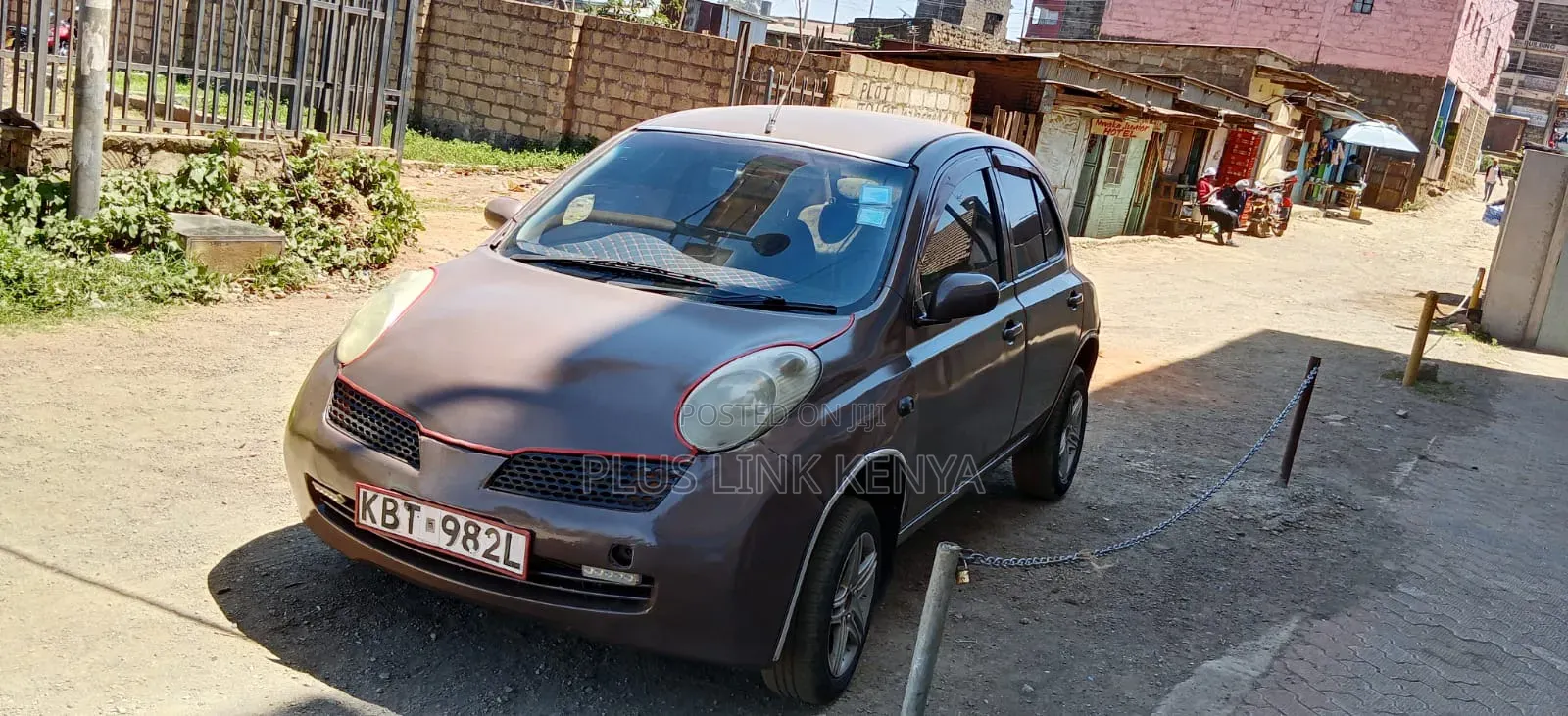Nissan March 2005 Brown
