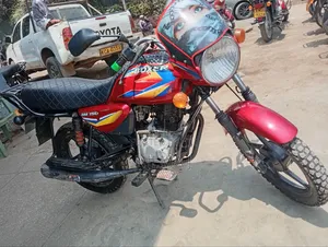 Bajaj Boxer 2021 Red