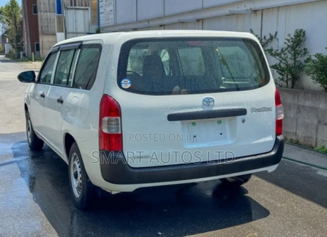 Toyota Probox 1.5 F 2WD 2021 Off white
