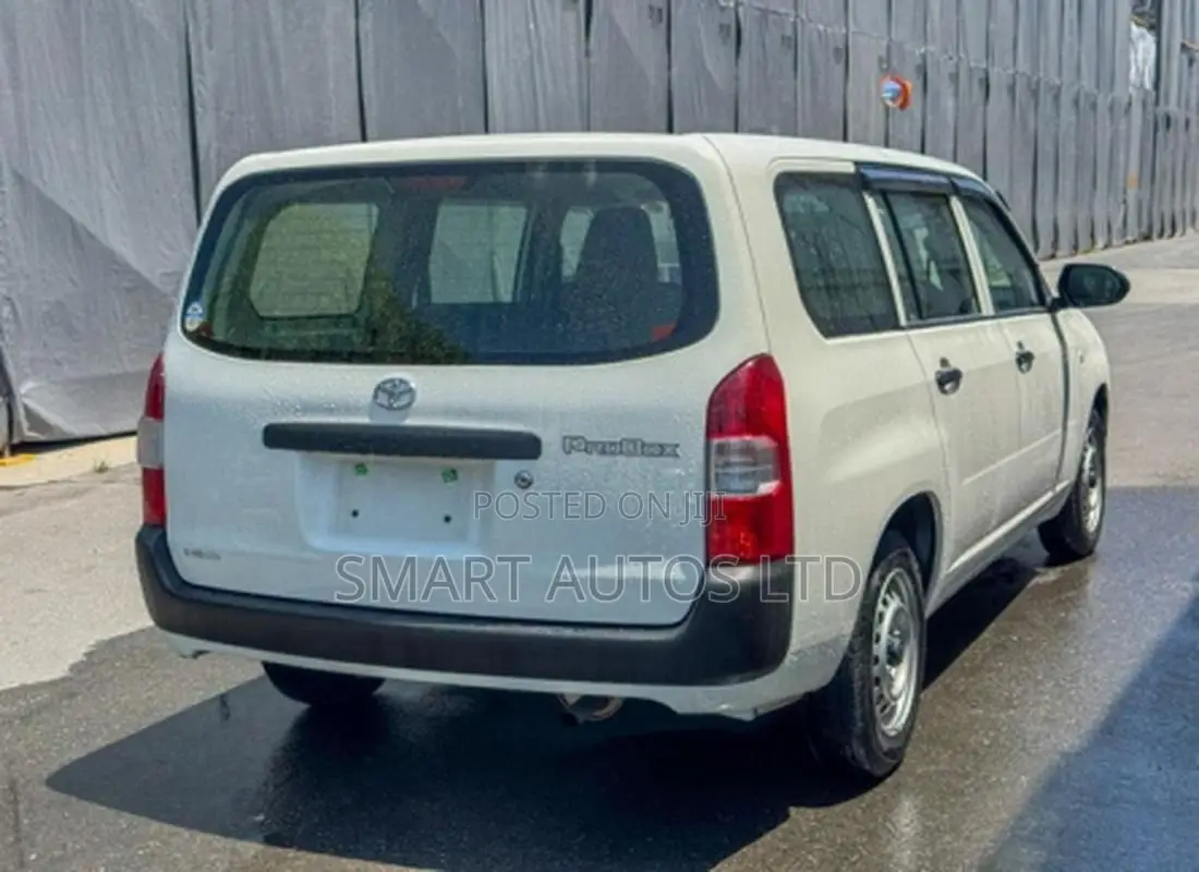 Toyota Probox 1.5 F 2WD 2021 Off white