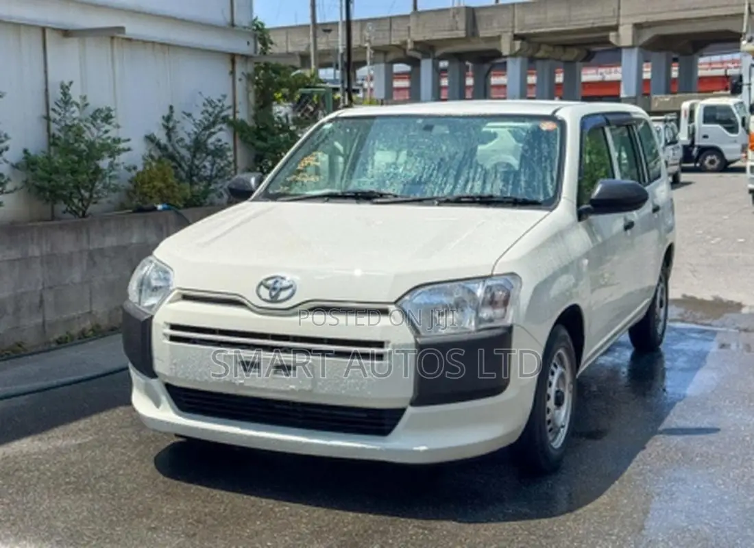 Toyota Probox 1.5 F 2WD 2021 Off white