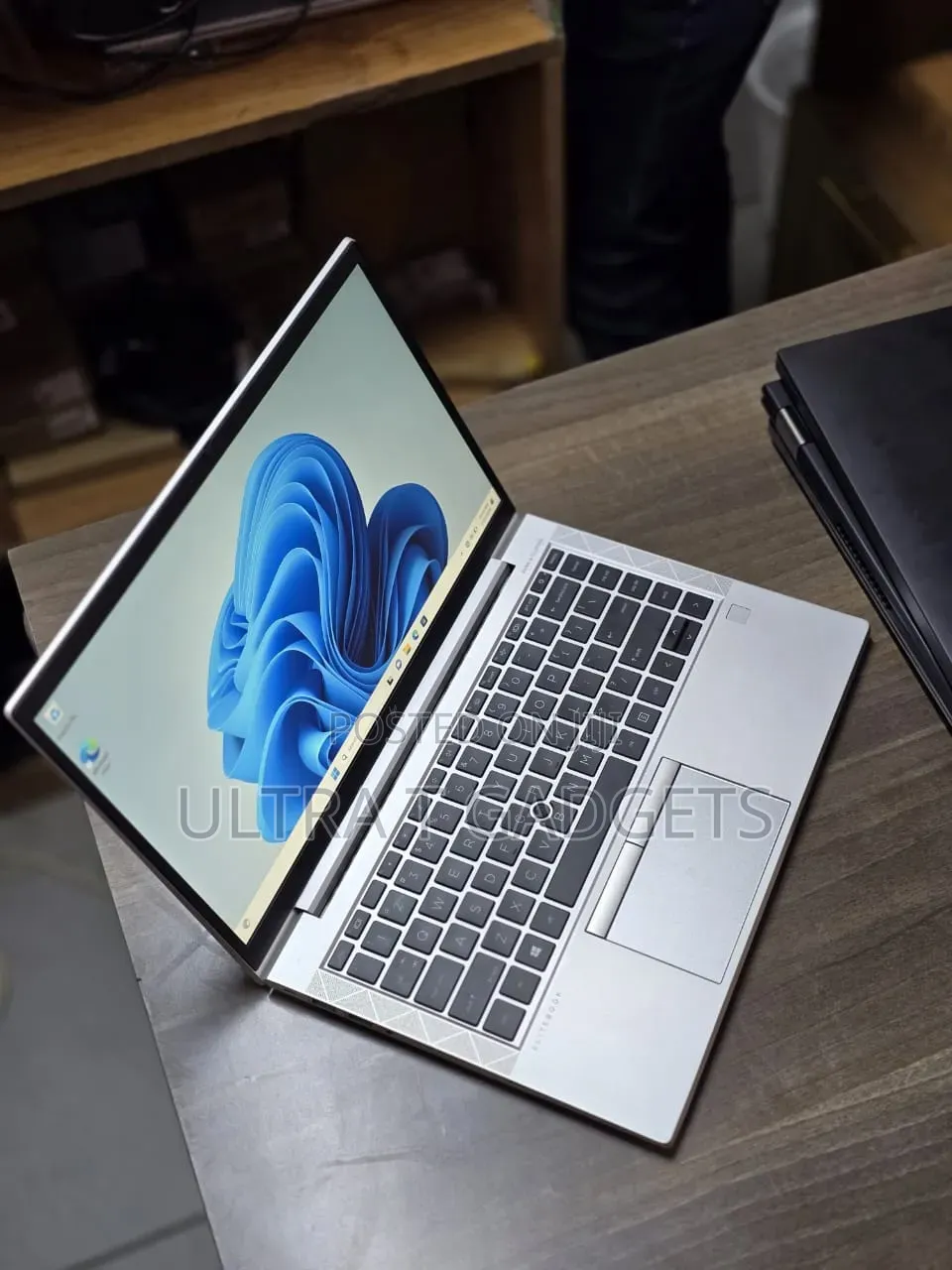 Laptop HP EliteBook 845 G7 16GB AMD Ryzen 7 SSD 256GB
