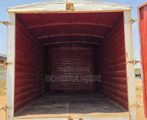 Hino Dutro 2005 White