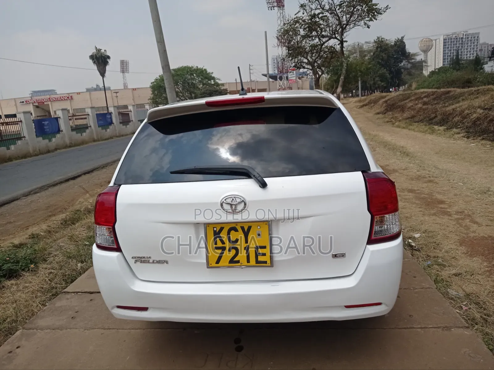 Toyota Corolla Fielder 2013 White