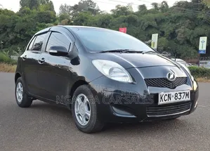 Toyota Vitz 2010 Black