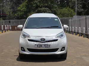 Toyota Ractis 2016 White