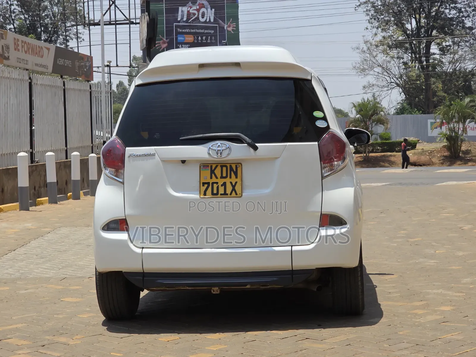 Toyota Ractis 2016 White