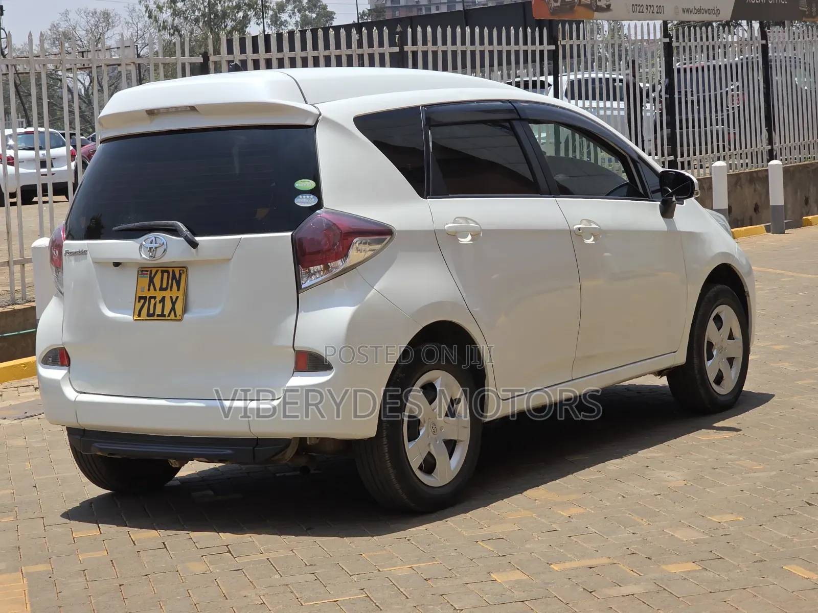 Toyota Ractis 2016 White