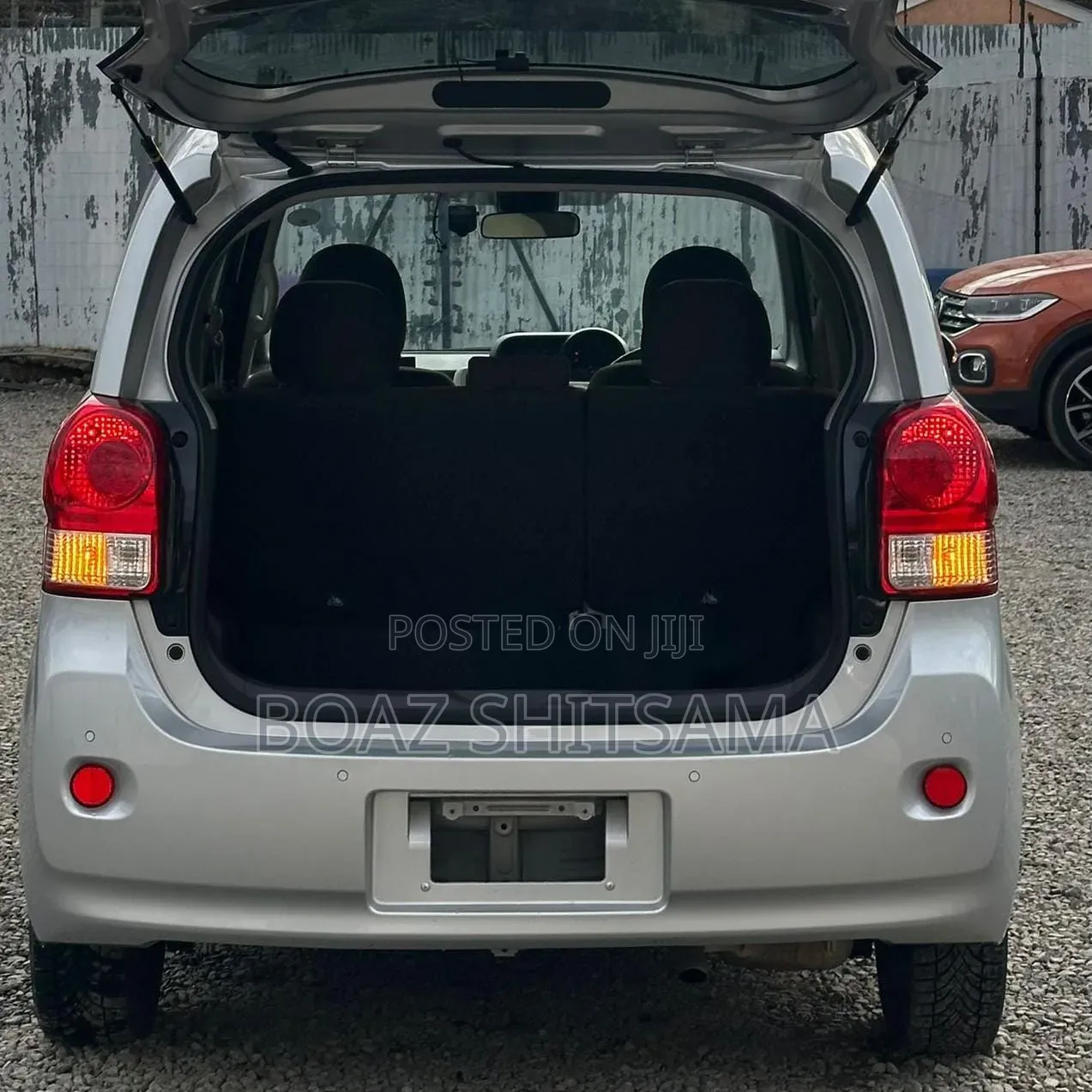 Toyota Porte 2019 Silver