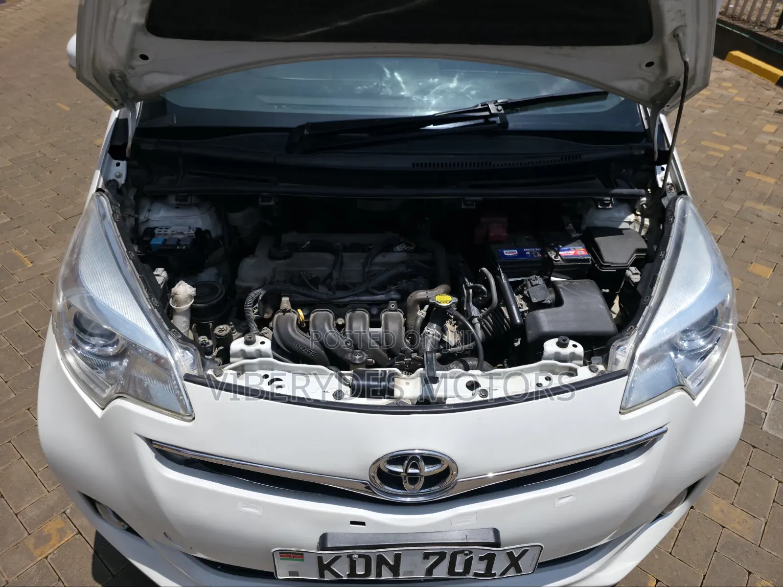 Toyota Ractis 2016 White
