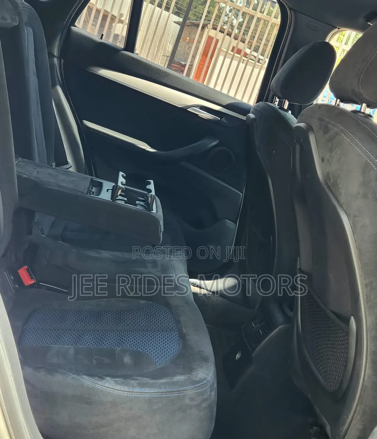 BMW X1 xDrive28i AWD 2016 Off white