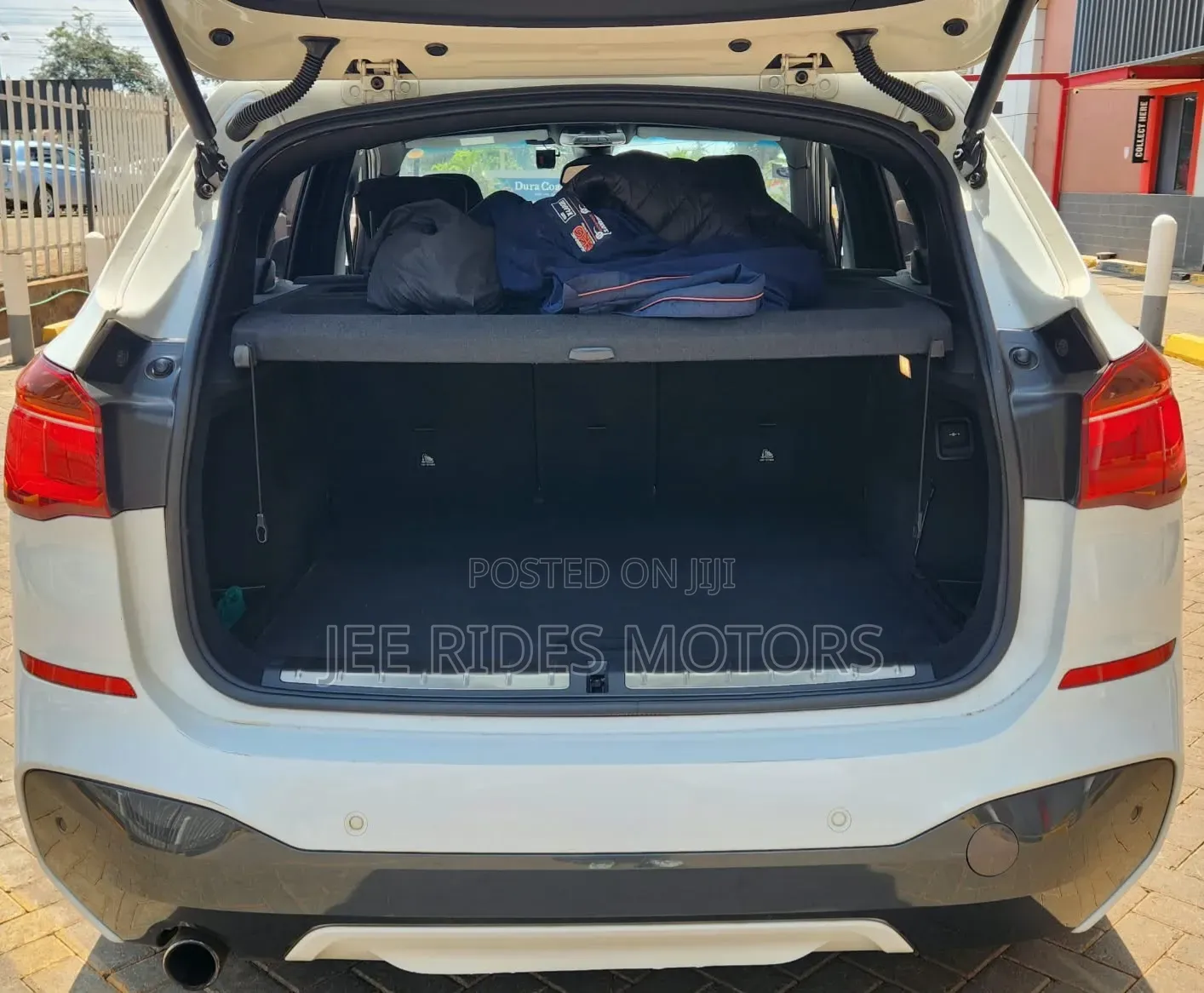BMW X1 xDrive28i AWD 2016 Off white