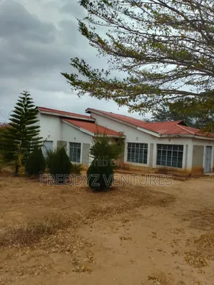 4bdrm House in Kisasi for sale